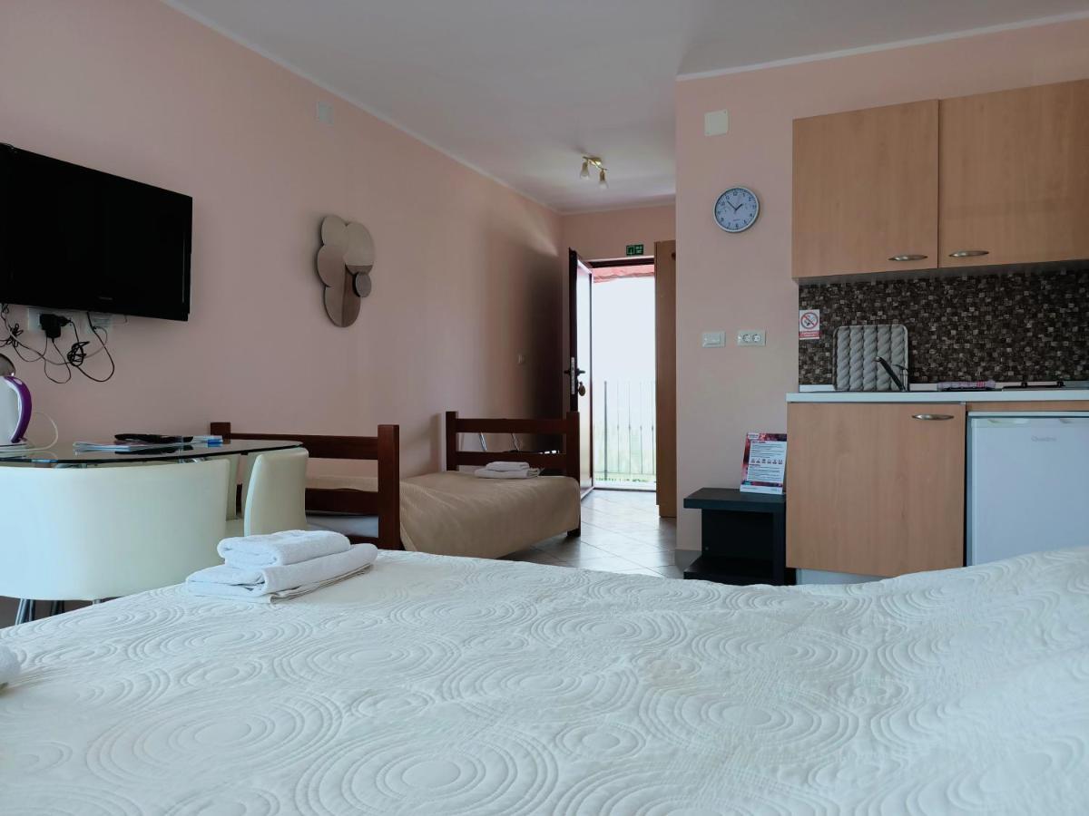 פיישצ'נה אובלה Aparthotel Viola מראה חיצוני תמונה
