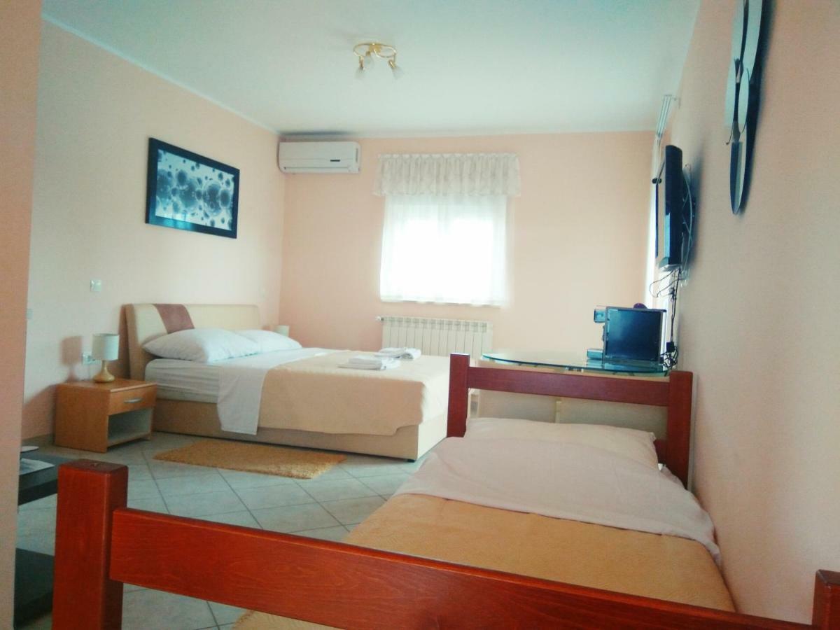 פיישצ'נה אובלה Aparthotel Viola מראה חיצוני תמונה