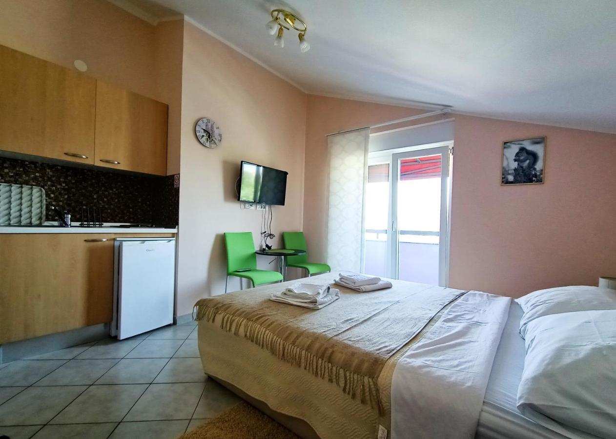 פיישצ'נה אובלה Aparthotel Viola מראה חיצוני תמונה